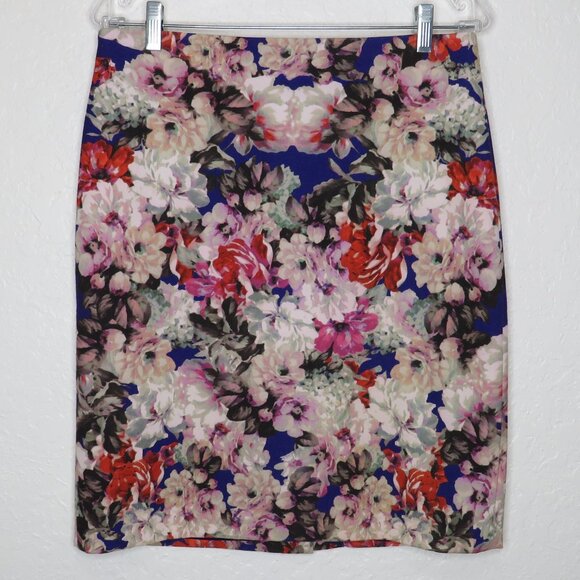 Talbots* Women's Fully Lined 6" Back Slit Multicolor Floral Pencil Skirt~Size 8p - Picture 1 of 8